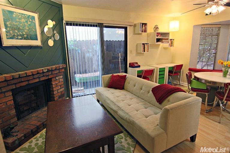 Sold, 2 Bedrooms, 1 Bathrooms, Condominium, Sacramento Downtown/Midtown, 2418 P St #A, Sacramento, CA 95816-6273, Beth Christensen, Dunnigan Realtors, Top Agent