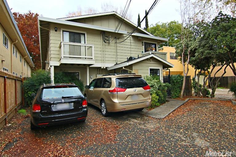 Sold, 2 Bedrooms, 1 Bathrooms, Condominium, Sacramento Downtown/Midtown, 2418 P St #A, Sacramento, CA 95816-6273, Beth Christensen, Dunnigan Realtors, Top Agent