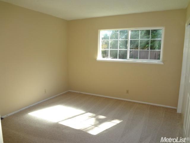 Sold, 3 Bedrooms, 2 Bathrooms, Single Family Home, Sacto Franklin/Freeport/Vicinity, 4624 Boyce Dr, Sacramento, CA 95823-4103, Beth Christensen, Dunnigan Realtors, Top Agent