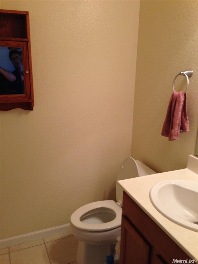 Sold, 3 Bedrooms, 2 Bathrooms, Condominium, No Sacto/Natomas/Del Paso Heights, 2580 W El Camino Ave #9101, Sacramento, CA 95833-3928, Beth Christensen, Dunnigan Realtors, Top Agent