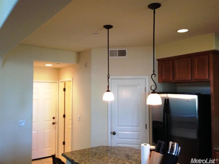 Sold, 3 Bedrooms, 2 Bathrooms, Condominium, No Sacto/Natomas/Del Paso Heights, 2580 W El Camino Ave #9101, Sacramento, CA 95833-3928, Beth Christensen, Dunnigan Realtors, Top Agent