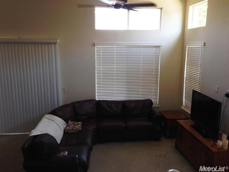 Sold, 3 Bedrooms, 2 Bathrooms, Condominium, No Sacto/Natomas/Del Paso Heights, 2580 W El Camino Ave #9101, Sacramento, CA 95833-3928, Beth Christensen, Dunnigan Realtors, Top Agent