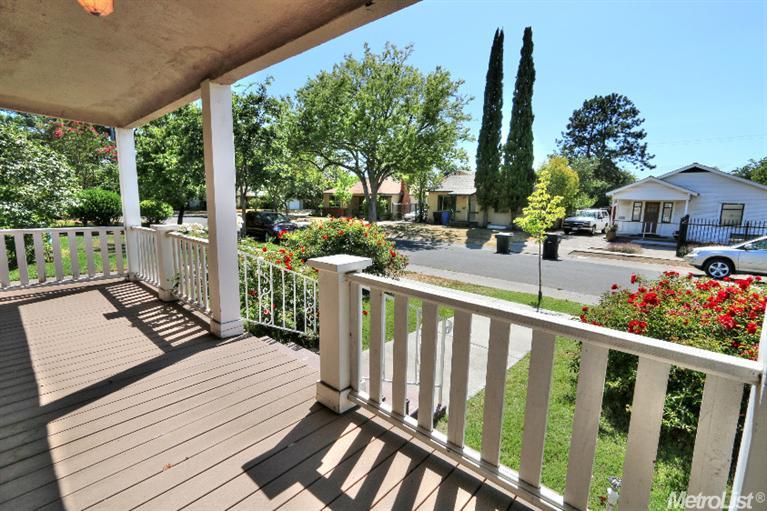Sold, 2 Bedrooms, 1 Bathrooms, Single Family Home, East Sacramento & Vicinity, 2617 52nd St, Sacramento, CA 95817, Beth Christensen, Dunnigan Realtors, Top Agent