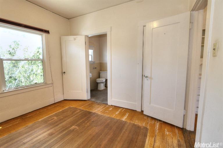 Sold, 2 Bedrooms, 1 Bathrooms, Single Family Home, East Sacramento & Vicinity, 2617 52nd St, Sacramento, CA 95817, Beth Christensen, Dunnigan Realtors, Top Agent