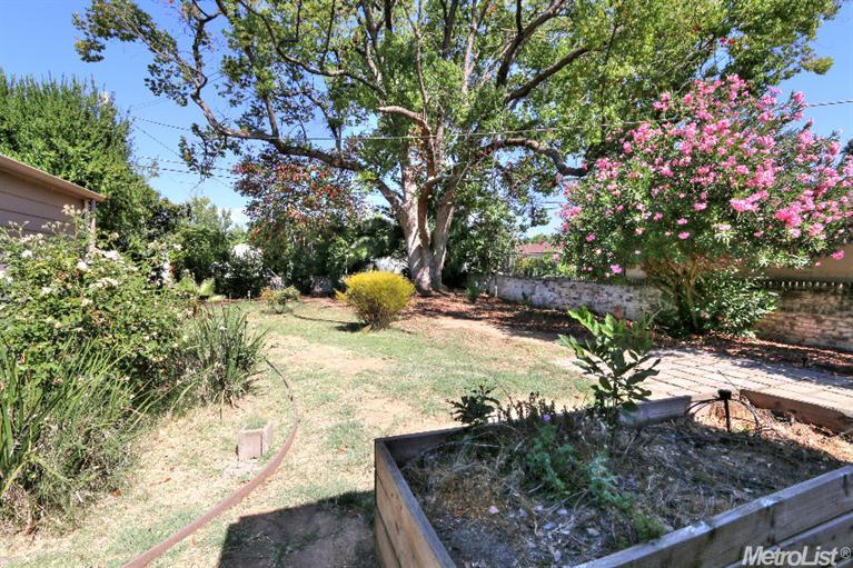 Sold, 2 Bedrooms, 1 Bathrooms, Single Family Home, East Sacramento & Vicinity, 2617 52nd St, Sacramento, CA 95817, Beth Christensen, Dunnigan Realtors, Top Agent