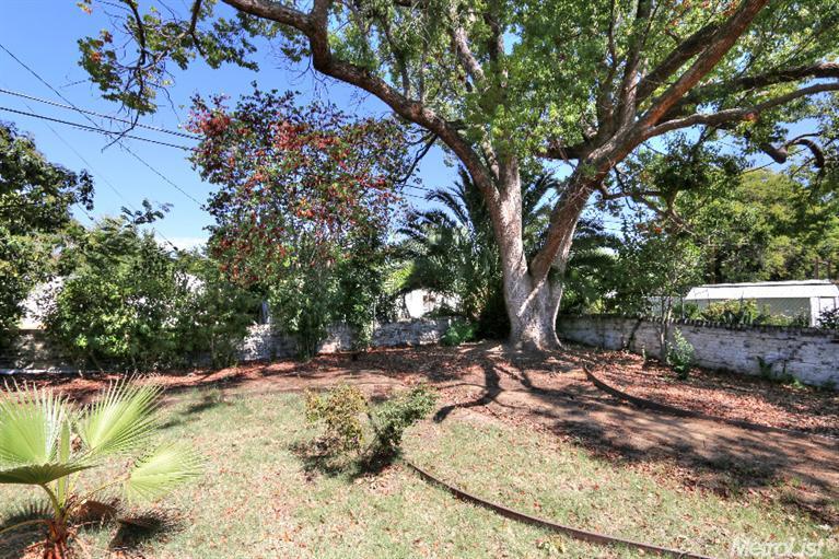 Sold, 2 Bedrooms, 1 Bathrooms, Single Family Home, East Sacramento & Vicinity, 2617 52nd St, Sacramento, CA 95817, Beth Christensen, Dunnigan Realtors, Top Agent