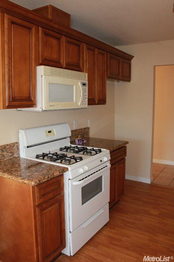 Sold, 4 Bedrooms, 2 Bathrooms, Single Family Home, North Highlands& Vicinity, 6429 Longdale Dr, North Highlands, CA 95660-3938, Beth Christensen, Dunnigan Realtors, Top Agent