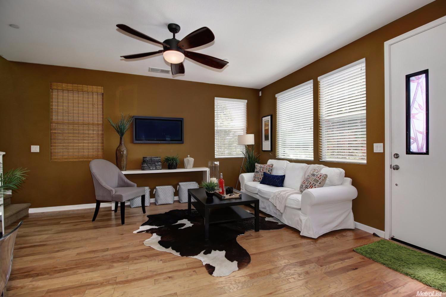 Sold, 2 Bedrooms, 2 Bathrooms, Single Family Home, West Sacramento S, 851 Graphite Ln, West Sacramento, CA 95691, Beth Christensen, Dunnigan Realtors, Top Agent