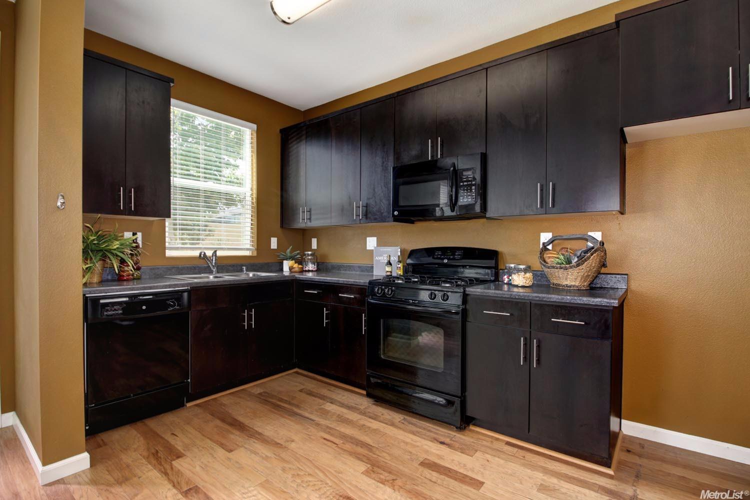 Sold, 2 Bedrooms, 2 Bathrooms, Single Family Home, West Sacramento S, 851 Graphite Ln, West Sacramento, CA 95691, Beth Christensen, Dunnigan Realtors, Top Agent