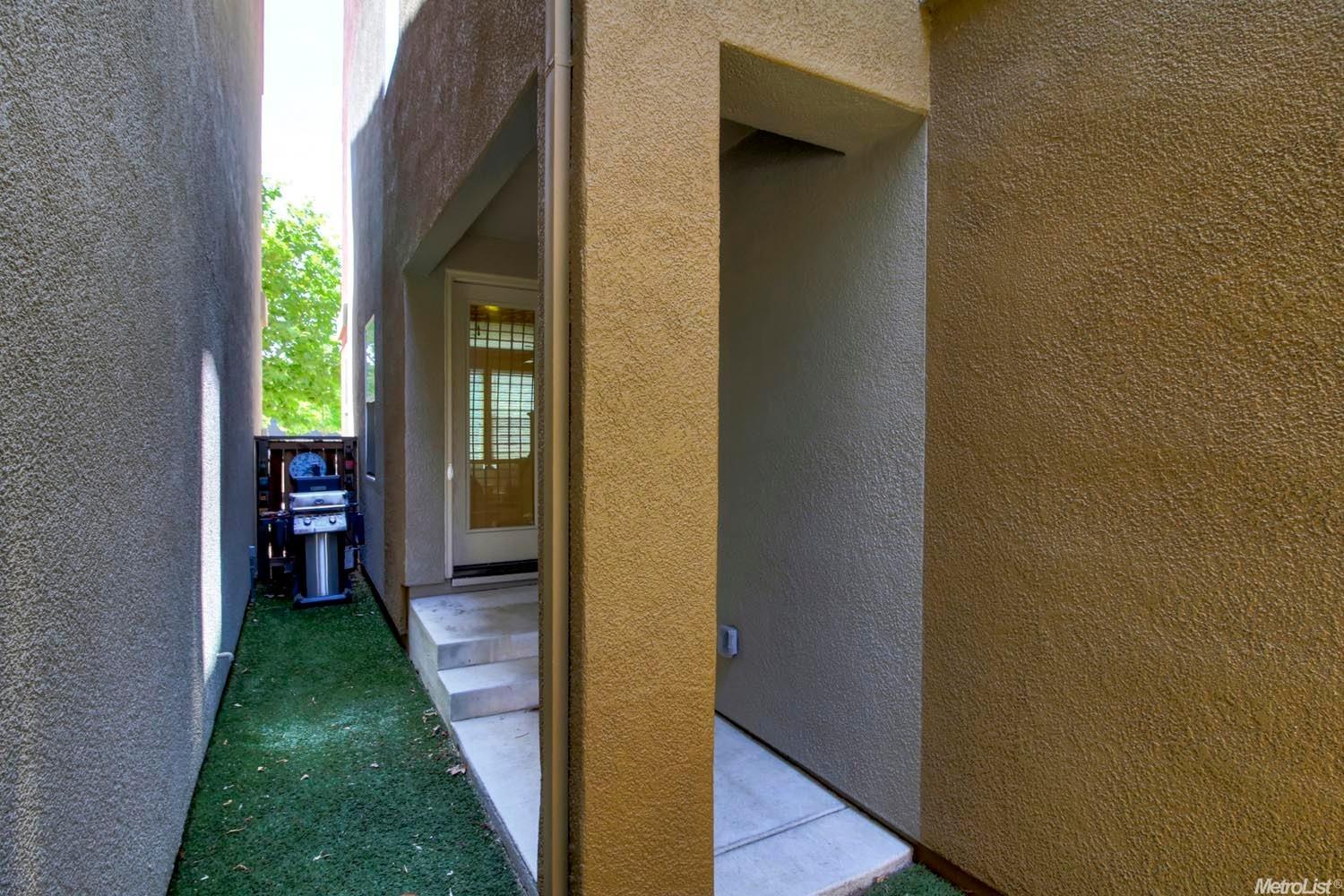 Sold, 2 Bedrooms, 2 Bathrooms, Single Family Home, West Sacramento S, 851 Graphite Ln, West Sacramento, CA 95691, Beth Christensen, Dunnigan Realtors, Top Agent