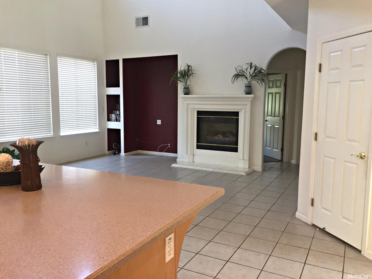 Sold, 4 Bedrooms, 3 Bathrooms, Single Family Home, No Sacto/Natomas/Del Paso Heights, 4763 Savoie Way, Sacramento, CA 95835-2016, Beth Christensen, Dunnigan Realtors, Top Agent