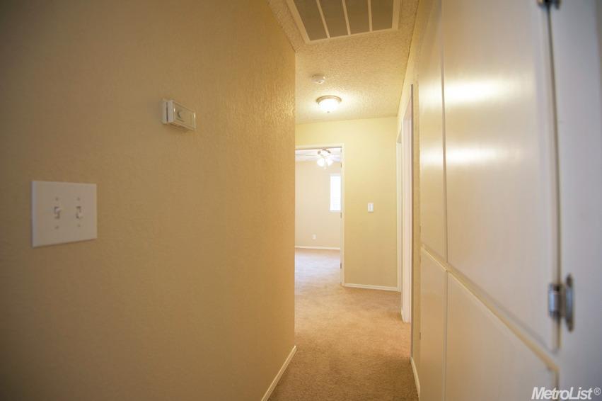 Sold, 4 Bedrooms, 2 Bathrooms, Single Family Home, Sacto Rosemont/College Grns/Mayhew, 8737 Brigham Way, Sacramento, CA 95826-3631, Beth Christensen, Dunnigan Realtors, Top Agent