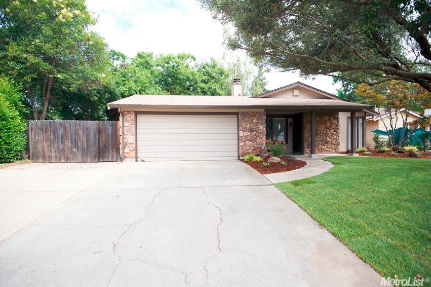 Sold, 4 Bedrooms, 2 Bathrooms, Single Family Home, Sacto Rosemont/College Grns/Mayhew, 8737 Brigham Way, Sacramento, CA 95826-3631, Beth Christensen, Dunnigan Realtors, Top Agent