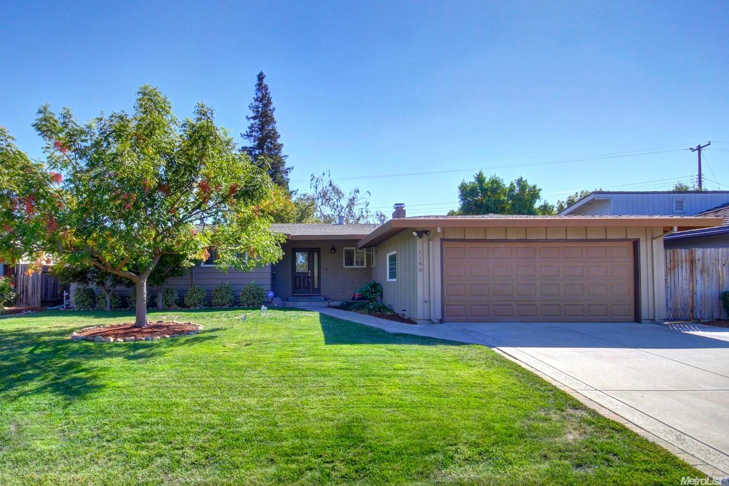 Sold, 4 Bedrooms, 2 Bathrooms, Single Family Home, Sacto So Land Park/Greenhaven, 1190 56th Ave, Sacramento, CA 95831, Beth Christensen, Dunnigan Realtors, Top Agent Sold, 4 Bedrooms, 2 Bathrooms, Single Family Home, Sacto So Land Park/Greenhaven, 1190 56th Ave, Sacramento, CA 95831, Beth Christensen, Dunnigan Realtors, Top Agent