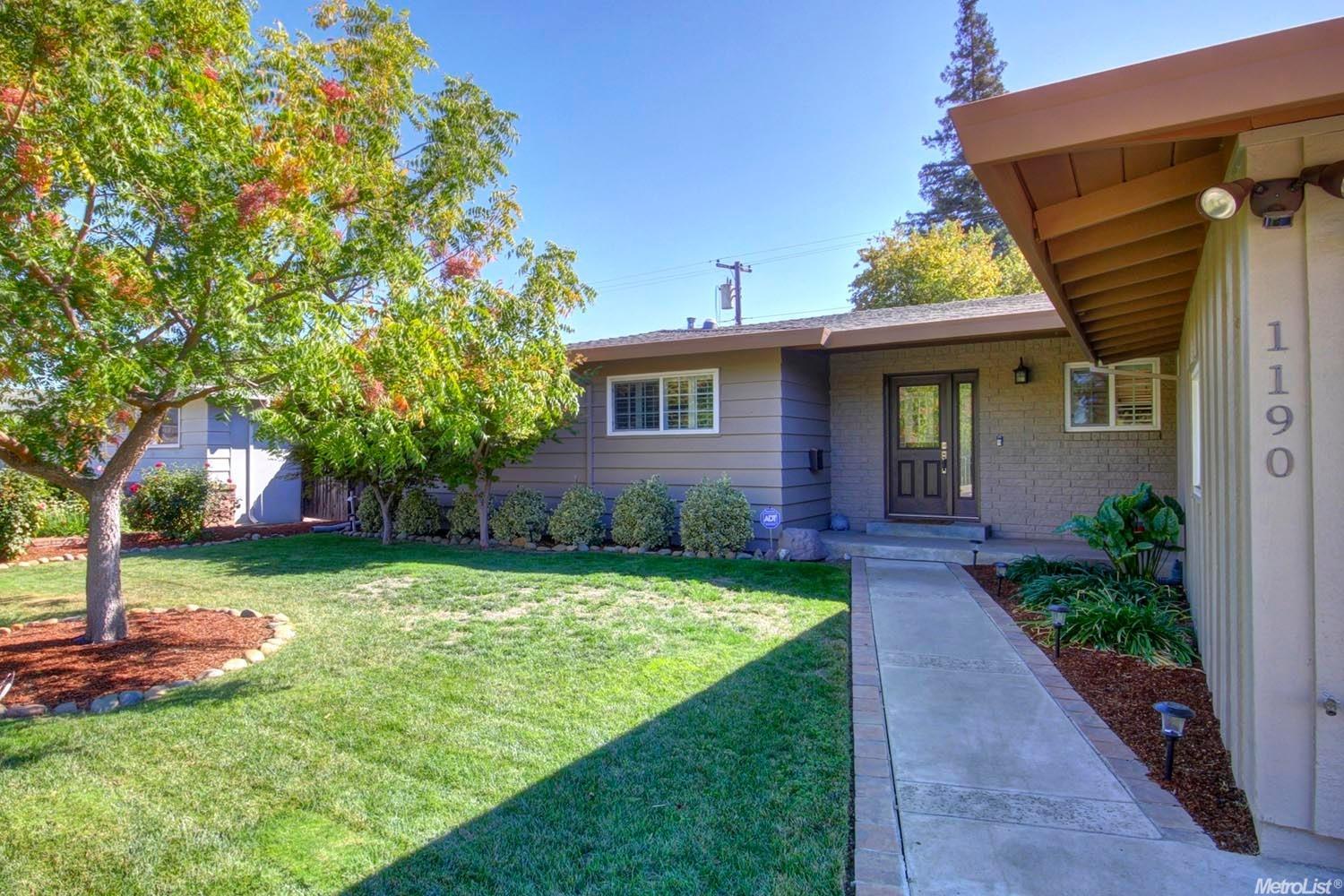 Sold, 4 Bedrooms, 2 Bathrooms, Single Family Home, Sacto So Land Park/Greenhaven, 1190 56th Ave, Sacramento, CA 95831, Beth Christensen, Dunnigan Realtors, Top Agent Sold, 4 Bedrooms, 2 Bathrooms, Single Family Home, Sacto So Land Park/Greenhaven, 1190 56th Ave, Sacramento, CA 95831, Beth Christensen, Dunnigan Realtors, Top Agent