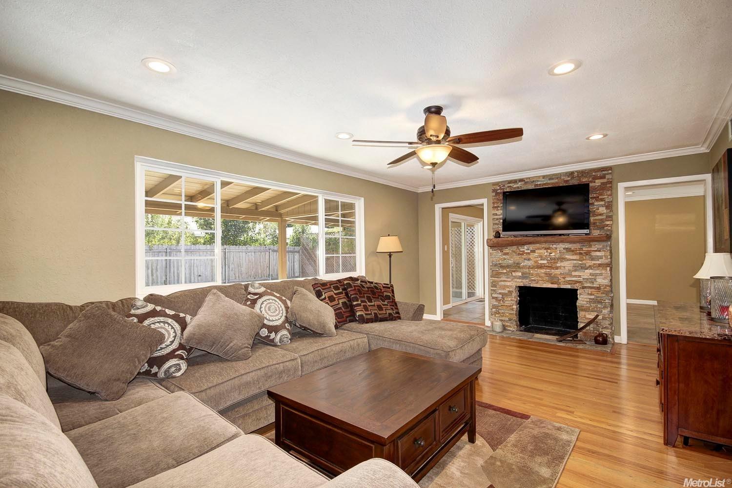 Sold, 4 Bedrooms, 2 Bathrooms, Single Family Home, Sacto So Land Park/Greenhaven, 1190 56th Ave, Sacramento, CA 95831, Beth Christensen, Dunnigan Realtors, Top Agent Sold, 4 Bedrooms, 2 Bathrooms, Single Family Home, Sacto So Land Park/Greenhaven, 1190 56th Ave, Sacramento, CA 95831, Beth Christensen, Dunnigan Realtors, Top Agent