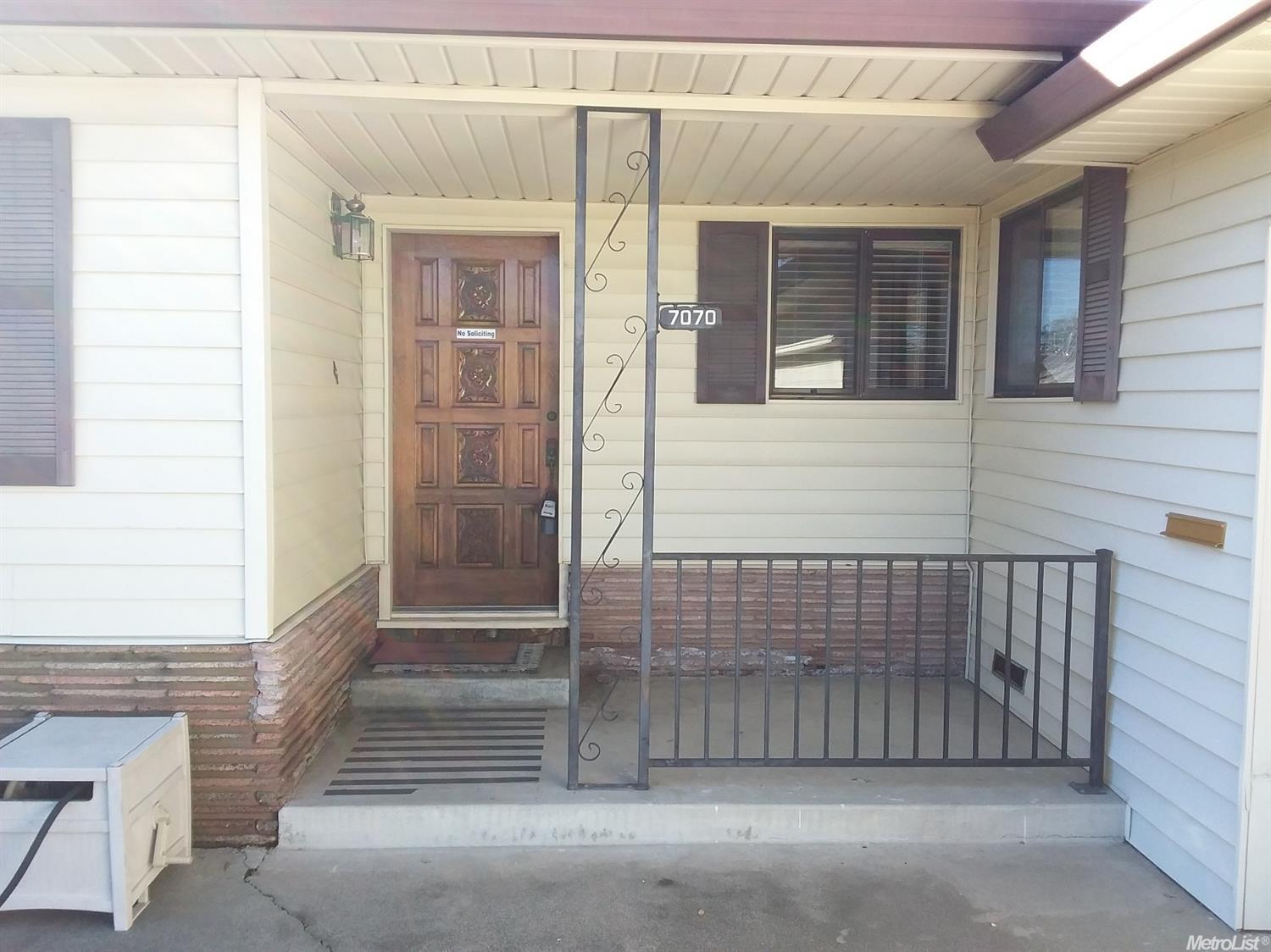 Sold, 3 Bedrooms, 2 Bathrooms, Single Family Home, Sacto South Land Park/Greenhaven, 7070 16th St, Sacramento, CA 95822-4210, Beth Christensen, Dunnigan Realtors, Top Agent Sold, 3 Bedrooms, 2 Bathrooms, Single Family Home, Sacto South Land Park/Greenhaven, 7070 16th St, Sacramento, CA 95822-4210, Beth Christensen, Dunnigan Realtors, Top Agent