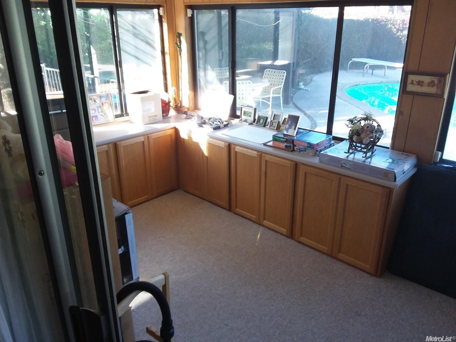 Sold, 3 Bedrooms, 2 Bathrooms, Single Family Home, Sacto South Land Park/Greenhaven, 7070 16th St, Sacramento, CA 95822-4210, Beth Christensen, Dunnigan Realtors, Top Agent Sold, 3 Bedrooms, 2 Bathrooms, Single Family Home, Sacto South Land Park/Greenhaven, 7070 16th St, Sacramento, CA 95822-4210, Beth Christensen, Dunnigan Realtors, Top Agent