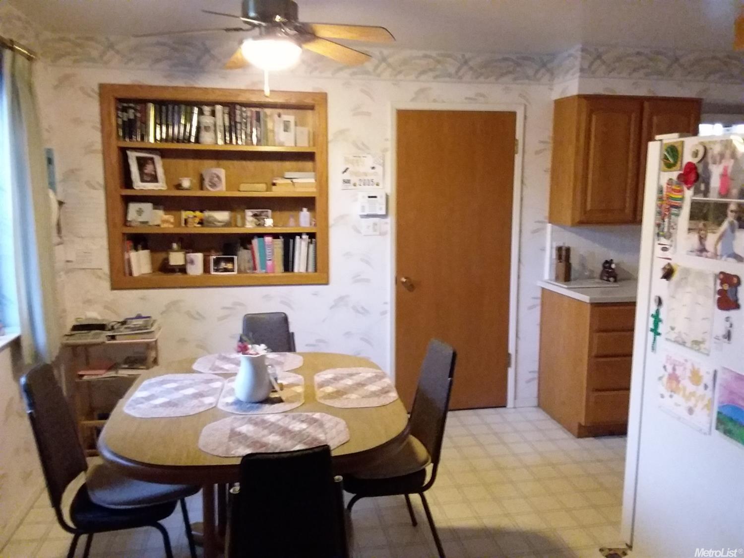 Sold, 3 Bedrooms, 2 Bathrooms, Single Family Home, Sacto South Land Park/Greenhaven, 7070 16th St, Sacramento, CA 95822-4210, Beth Christensen, Dunnigan Realtors, Top Agent Sold, 3 Bedrooms, 2 Bathrooms, Single Family Home, Sacto South Land Park/Greenhaven, 7070 16th St, Sacramento, CA 95822-4210, Beth Christensen, Dunnigan Realtors, Top Agent