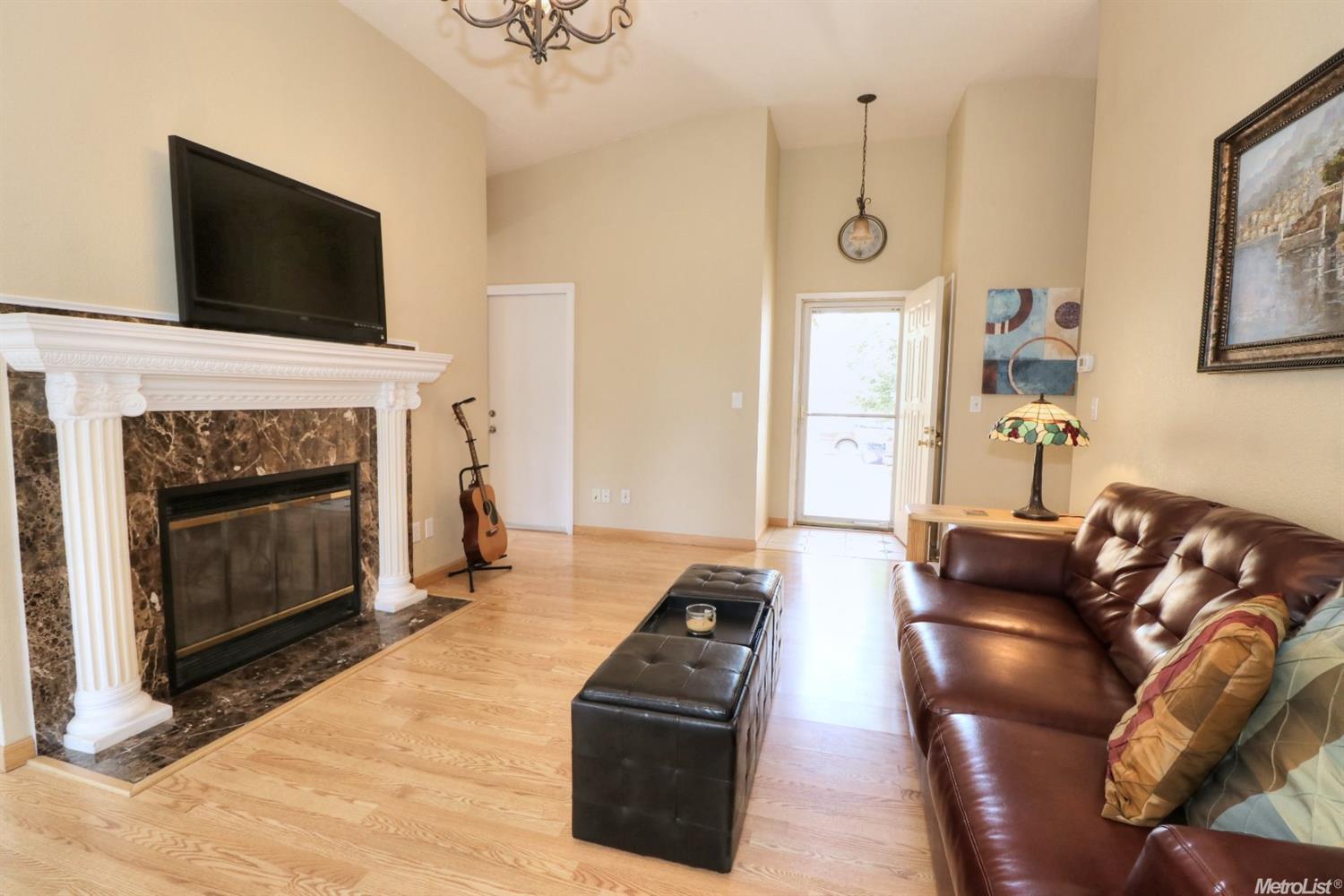 Sold, 2 Bedrooms, 2 Bathrooms, Single Family Home, Sacto Foothill Farms, 5926 Crowder Way, Sacramento, CA 95842-3064, Beth Christensen, Dunnigan Realtors, Top Agent Sold, 2 Bedrooms, 2 Bathrooms, Single Family Home, Sacto Foothill Farms, 5926 Crowder Way, Sacramento, CA 95842-3064, Beth Christensen, Dunnigan Realtors, Top Agent