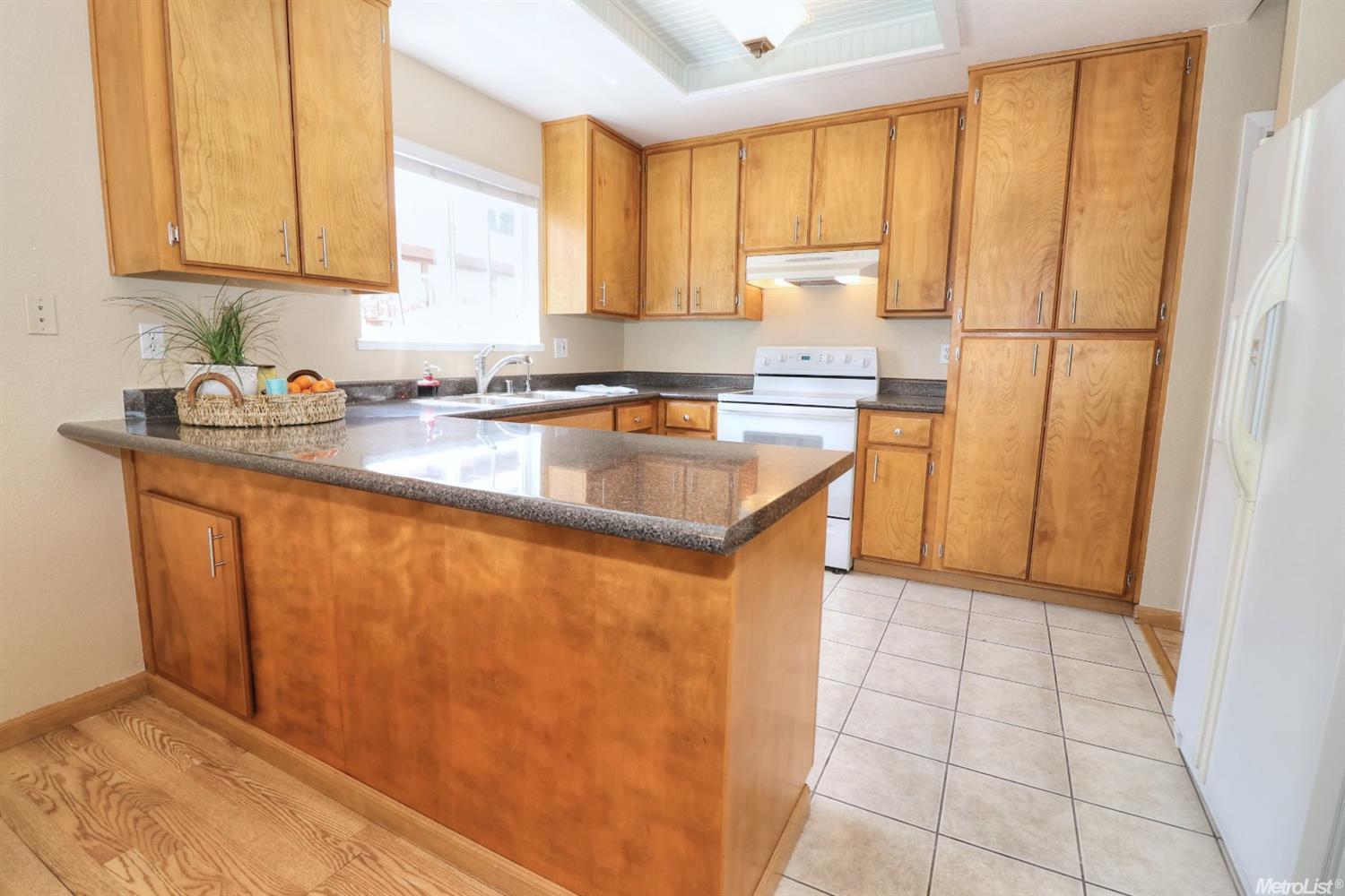 Sold, 2 Bedrooms, 2 Bathrooms, Single Family Home, Sacto Foothill Farms, 5926 Crowder Way, Sacramento, CA 95842-3064, Beth Christensen, Dunnigan Realtors, Top Agent Sold, 2 Bedrooms, 2 Bathrooms, Single Family Home, Sacto Foothill Farms, 5926 Crowder Way, Sacramento, CA 95842-3064, Beth Christensen, Dunnigan Realtors, Top Agent