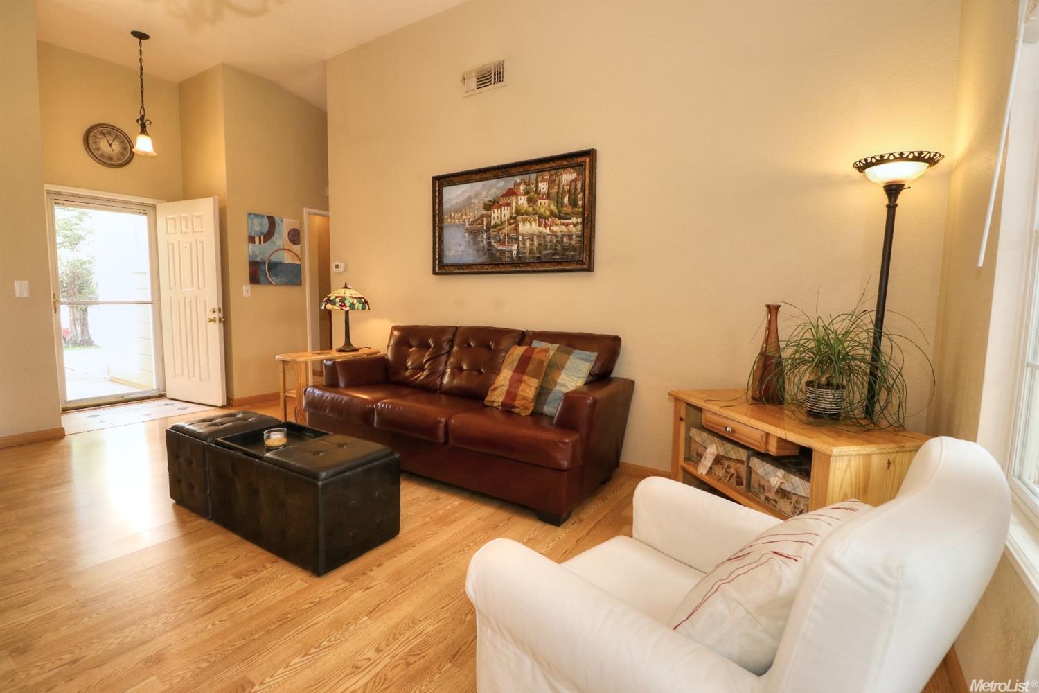 Sold, 2 Bedrooms, 2 Bathrooms, Single Family Home, Sacto Foothill Farms, 5926 Crowder Way, Sacramento, CA 95842-3064, Beth Christensen, Dunnigan Realtors, Top Agent Sold, 2 Bedrooms, 2 Bathrooms, Single Family Home, Sacto Foothill Farms, 5926 Crowder Way, Sacramento, CA 95842-3064, Beth Christensen, Dunnigan Realtors, Top Agent