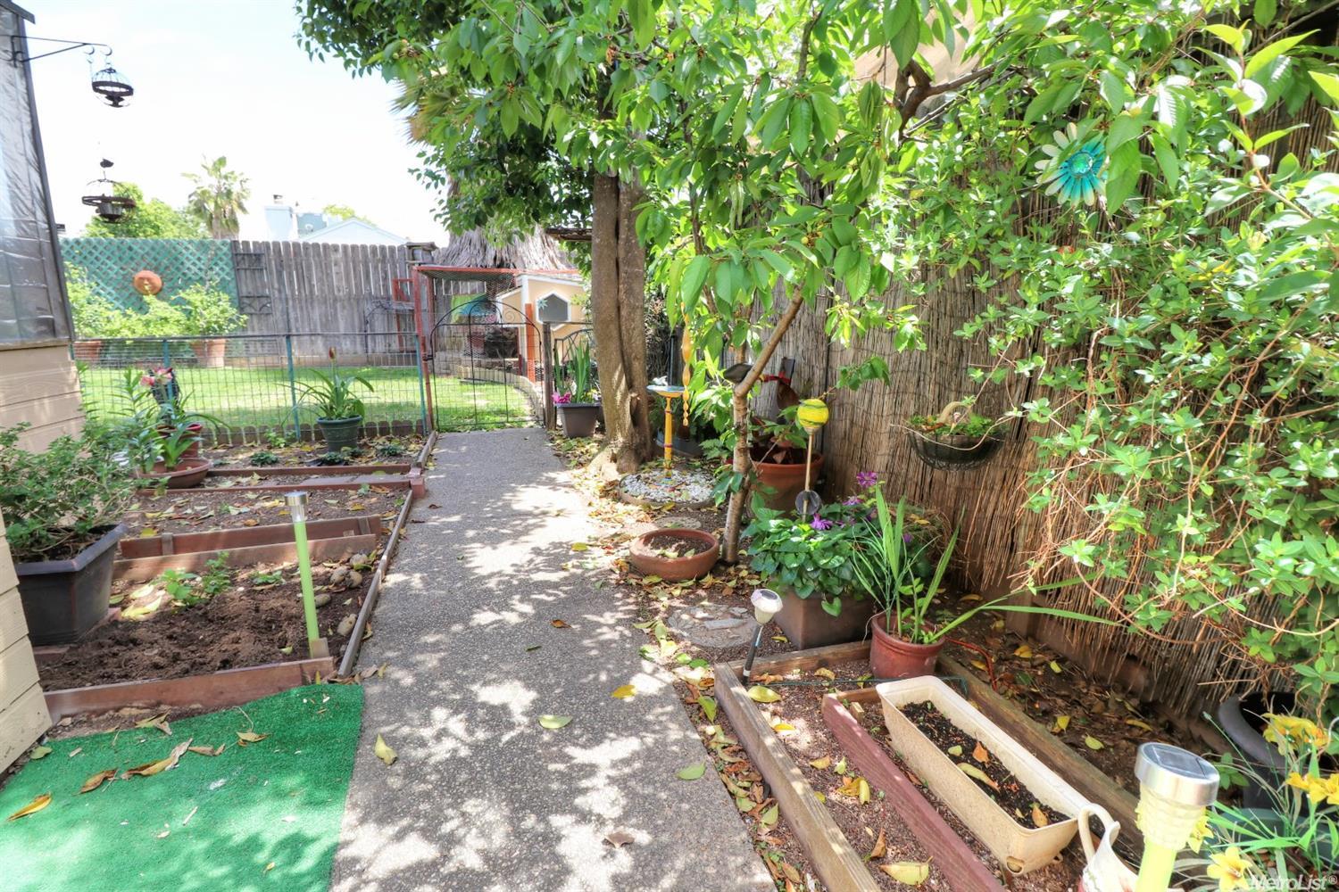 Sold, 2 Bedrooms, 2 Bathrooms, Single Family Home, Sacto Foothill Farms, 5926 Crowder Way, Sacramento, CA 95842-3064, Beth Christensen, Dunnigan Realtors, Top Agent Sold, 2 Bedrooms, 2 Bathrooms, Single Family Home, Sacto Foothill Farms, 5926 Crowder Way, Sacramento, CA 95842-3064, Beth Christensen, Dunnigan Realtors, Top Agent