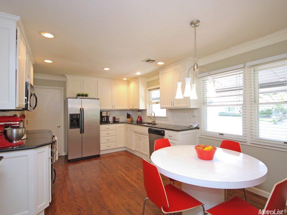 Sold, 3 Bedrooms, 2 Bathrooms, Single Family Home, Sacto South Land Park/Greenhaven, 1037 35th Ave, Sacramento, CA 95822-2435, Beth Christensen, Dunnigan Realtors, Top Agent Sold, 3 Bedrooms, 2 Bathrooms, Single Family Home, Sacto South Land Park/Greenhaven, 1037 35th Ave, Sacramento, CA 95822-2435, Beth Christensen, Dunnigan Realtors, Top Agent