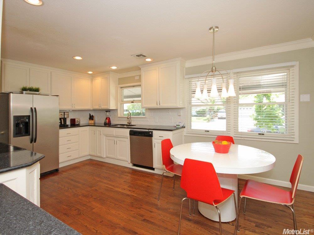 Sold, 3 Bedrooms, 2 Bathrooms, Single Family Home, Sacto South Land Park/Greenhaven, 1037 35th Ave, Sacramento, CA 95822-2435, Beth Christensen, Dunnigan Realtors, Top Agent Sold, 3 Bedrooms, 2 Bathrooms, Single Family Home, Sacto South Land Park/Greenhaven, 1037 35th Ave, Sacramento, CA 95822-2435, Beth Christensen, Dunnigan Realtors, Top Agent