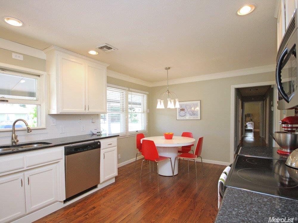 Sold, 3 Bedrooms, 2 Bathrooms, Single Family Home, Sacto South Land Park/Greenhaven, 1037 35th Ave, Sacramento, CA 95822-2435, Beth Christensen, Dunnigan Realtors, Top Agent Sold, 3 Bedrooms, 2 Bathrooms, Single Family Home, Sacto South Land Park/Greenhaven, 1037 35th Ave, Sacramento, CA 95822-2435, Beth Christensen, Dunnigan Realtors, Top Agent