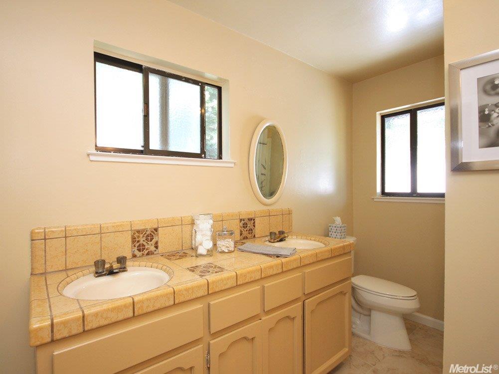 Sold, 3 Bedrooms, 2 Bathrooms, Single Family Home, Sacto South Land Park/Greenhaven, 1037 35th Ave, Sacramento, CA 95822-2435, Beth Christensen, Dunnigan Realtors, Top Agent Sold, 3 Bedrooms, 2 Bathrooms, Single Family Home, Sacto South Land Park/Greenhaven, 1037 35th Ave, Sacramento, CA 95822-2435, Beth Christensen, Dunnigan Realtors, Top Agent