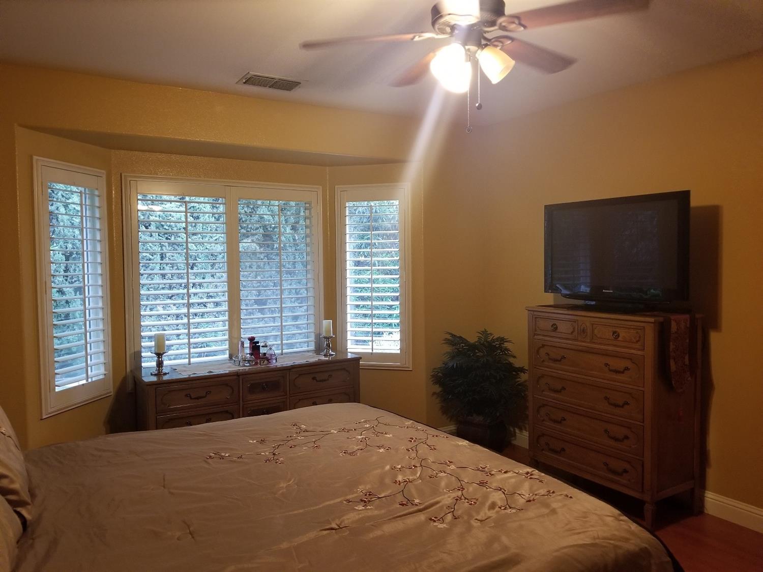 Sold, 3 Bedrooms, 2 Bathrooms, Single Family Home, Sacto Rosemont/College Grns/Mayhew, 3513 Spring Rose Way, Sacramento, CA 95827-3264, Beth Christensen, Dunnigan Realtors, Top Agent Sold, 3 Bedrooms, 2 Bathrooms, Single Family Home, Sacto Rosemont/College Grns/Mayhew, 3513 Spring Rose Way, Sacramento, CA 95827-3264, Beth Christensen, Dunnigan Realtors, Top Agent