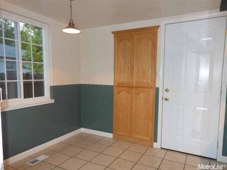 Sold, 3 Bedrooms, 1 Bathrooms, Single Family Home, Sacto South Land Park/Greenhaven, 5677 Jacks Ln, Sacramento, CA 95822-3134, Beth Christensen, Dunnigan Realtors, Top Agent