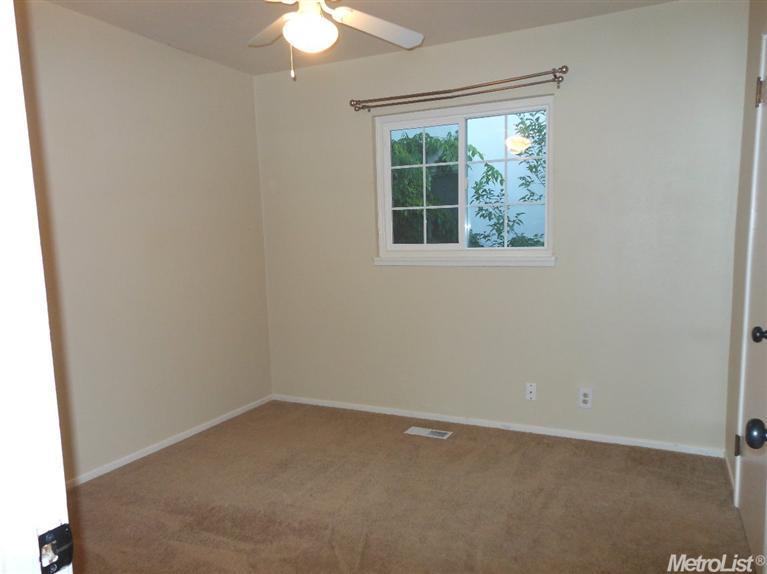 Sold, 3 Bedrooms, 1 Bathrooms, Single Family Home, Sacto South Land Park/Greenhaven, 5677 Jacks Ln, Sacramento, CA 95822-3134, Beth Christensen, Dunnigan Realtors, Top Agent