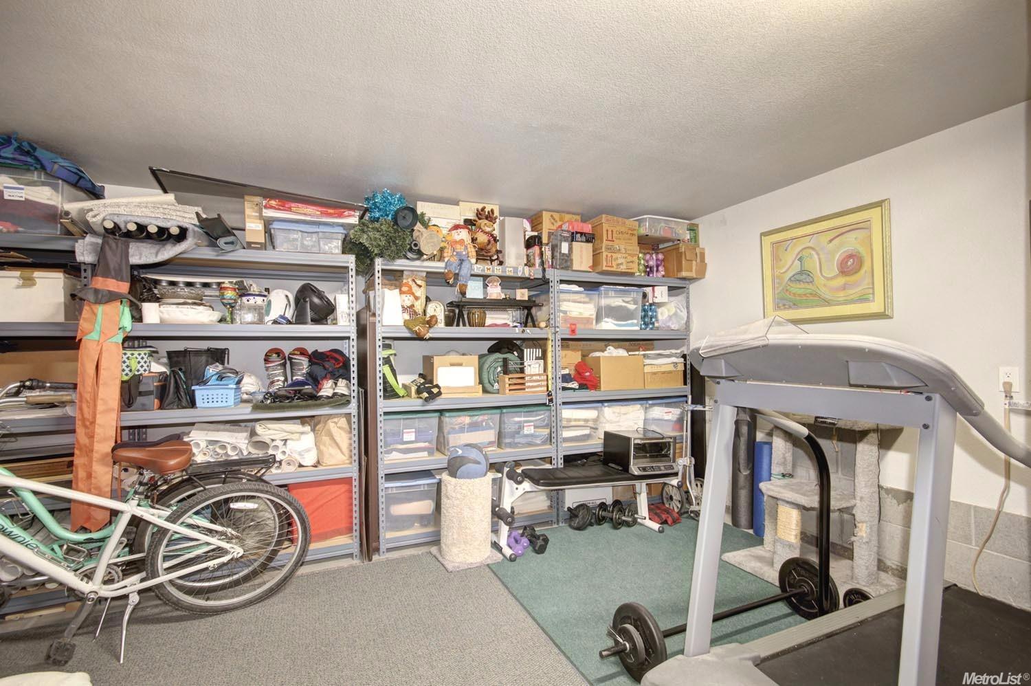 Sold, 2 Bedrooms, 2 Bathrooms, Townhome, Sacramento Downtown/Midtown, 2607 N St, Sacramento, CA 95816-5906, Beth Christensen, Dunnigan Realtors, Top Agent