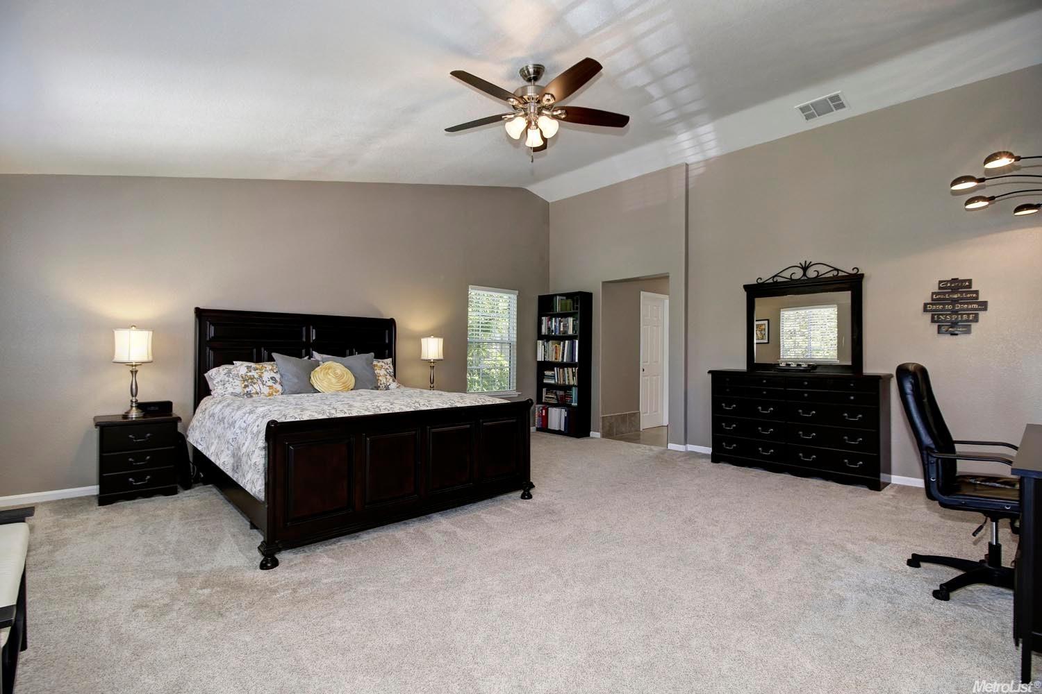 Sold, 4 Bedrooms, 2 Bathrooms, Single Family Home, Elk Grove, 9365 La Tonis Way, Elk Grove, CA 95758, Beth Christensen, Dunnigan Realtors, Top Agent