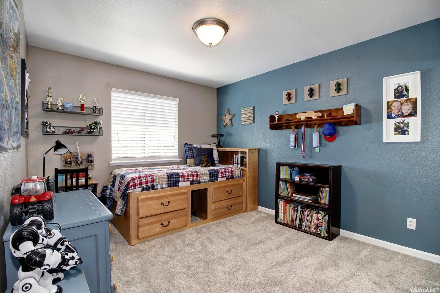 Sold, 4 Bedrooms, 2 Bathrooms, Single Family Home, Elk Grove, 9365 La Tonis Way, Elk Grove, CA 95758, Beth Christensen, Dunnigan Realtors, Top Agent