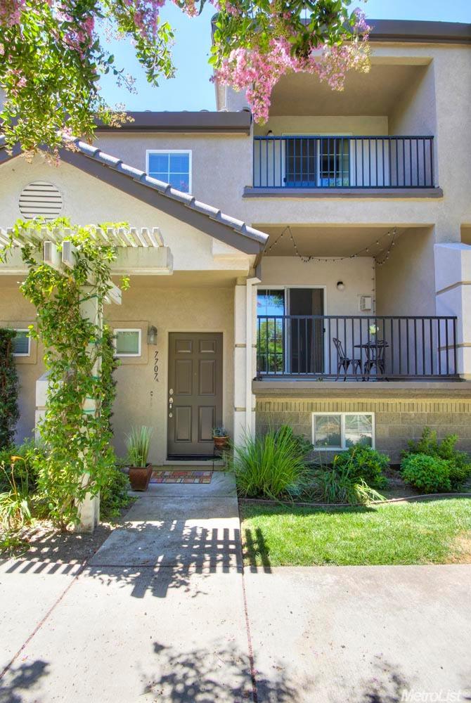 Sold, 2 Bedrooms, 2 Bathrooms, Condominium, Sacto So Land Park/Greenhaven, 7707 George River Ln, Sacramento, CA 95831-5814, Beth Christensen, Dunnigan Realtors, Top Agent