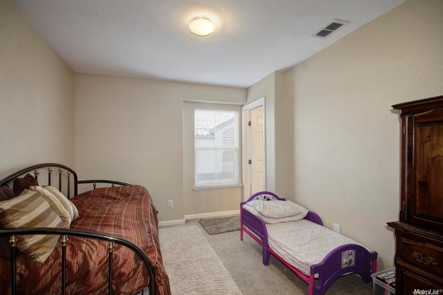 Sold, 2 Bedrooms, 2 Bathrooms, Condominium, Sacto So Land Park/Greenhaven, 7707 George River Ln, Sacramento, CA 95831-5814, Beth Christensen, Dunnigan Realtors, Top Agent