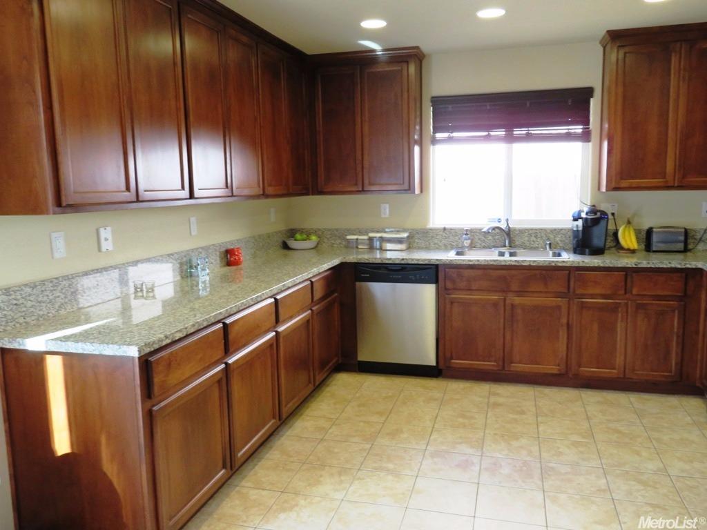 Sold, 4 Bedrooms, 2 Bathrooms, Single Family Home, No Sacto/Natomas/Del Paso Heights, 240 Sugnet Way, Sacramento, CA 95838-5015, Beth Christensen, Dunnigan Realtors, Top Agent