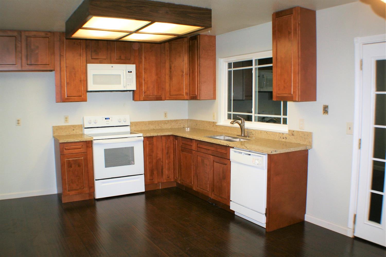 Sold, 3 Bedrooms, 2 Bathrooms, Single Family Home, Sacto Franklin/Freeport/Vicinity, 4071 Deer Cross Way, Sacramento, CA 95823-4445, Beth Christensen, Dunnigan Realtors, Top Agent Sold, 3 Bedrooms, 2 Bathrooms, Single Family Home, Sacto Franklin/Freeport/Vicinity, 4071 Deer Cross Way, Sacramento, CA 95823-4445, Beth Christensen, Dunnigan Realtors, Top Agent