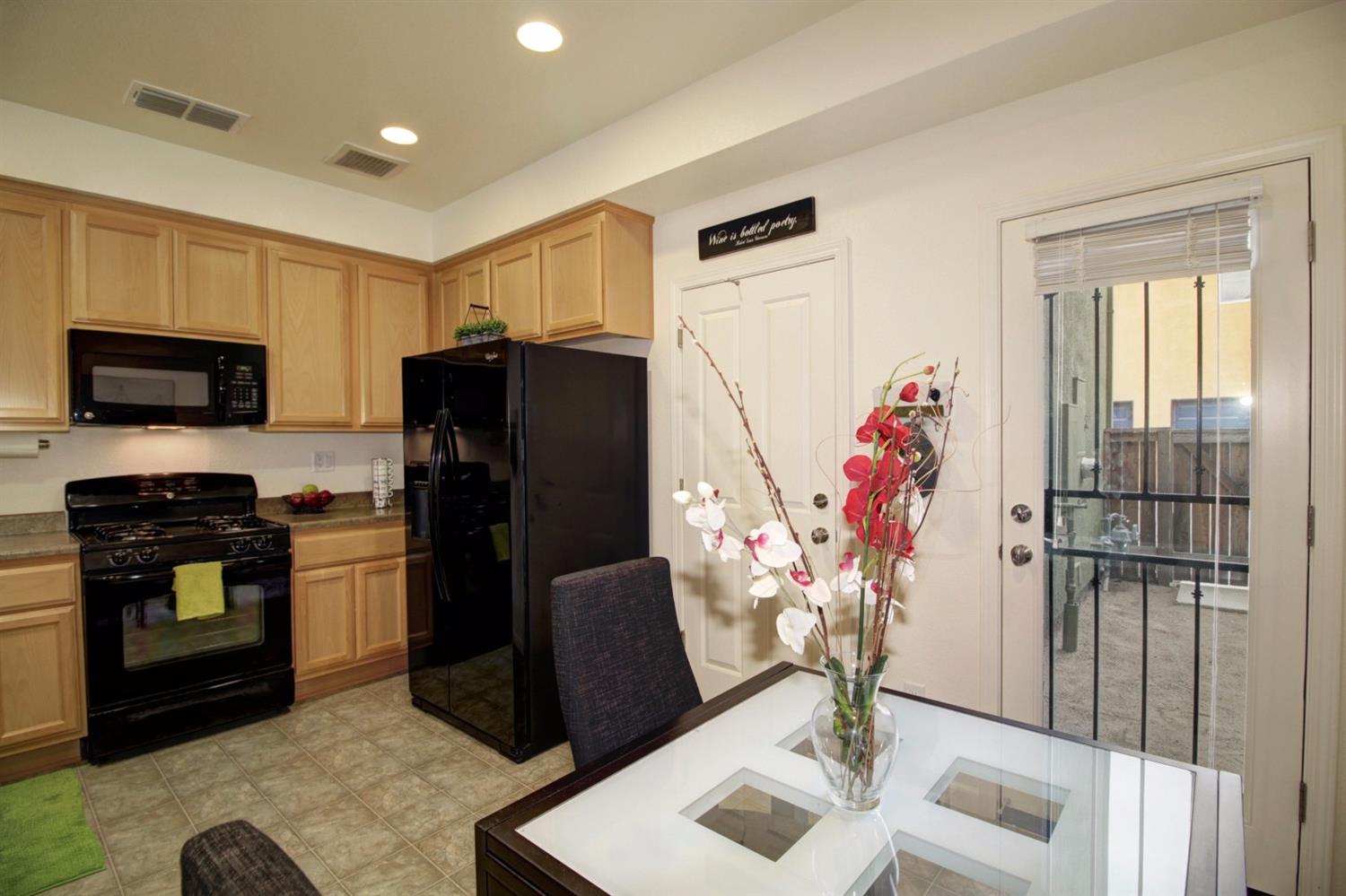 Sold, 2 Bedrooms, 1 Bathrooms, Single Family Home, West Sacramento S, 840 Bronze Ln, West Sacramento, CA 95691, Beth Christensen, Dunnigan Realtors, Top Agent Sold, 2 Bedrooms, 1 Bathrooms, Single Family Home, West Sacramento S, 840 Bronze Ln, West Sacramento, CA 95691, Beth Christensen, Dunnigan Realtors, Top Agent