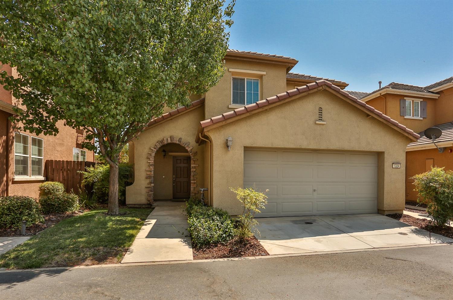 Sold, 3 Bedrooms, 2 Bathrooms, Single Family Home, Lincoln Crossing, 1324 Landmark Cir, Lincoln, CA 95648-2980, Beth Christensen, Dunnigan Realtors, Top Agent Sold, 3 Bedrooms, 2 Bathrooms, Single Family Home, Lincoln Crossing, 1324 Landmark Cir, Lincoln, CA 95648-2980, Beth Christensen, Dunnigan Realtors, Top Agent