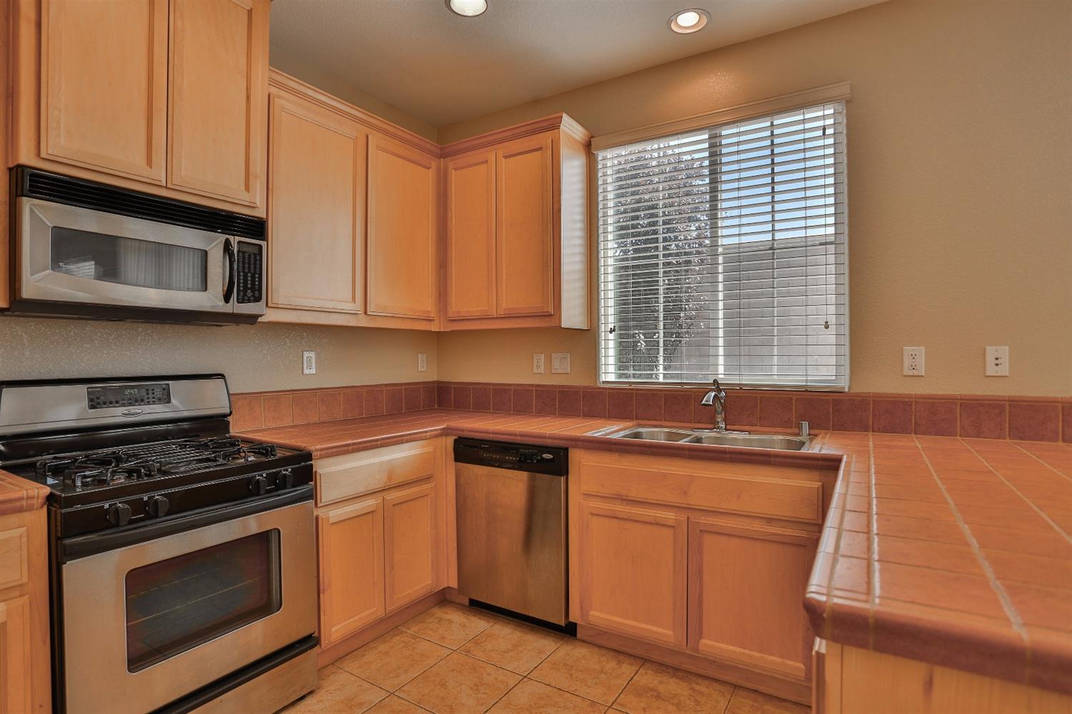 Sold, 3 Bedrooms, 2 Bathrooms, Single Family Home, Lincoln Crossing, 1324 Landmark Cir, Lincoln, CA 95648-2980, Beth Christensen, Dunnigan Realtors, Top Agent Sold, 3 Bedrooms, 2 Bathrooms, Single Family Home, Lincoln Crossing, 1324 Landmark Cir, Lincoln, CA 95648-2980, Beth Christensen, Dunnigan Realtors, Top Agent