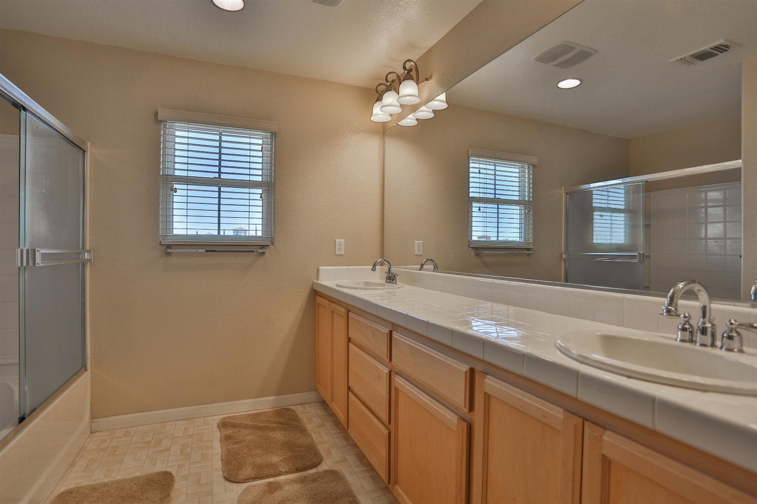 Sold, 3 Bedrooms, 2 Bathrooms, Single Family Home, Lincoln Crossing, 1324 Landmark Cir, Lincoln, CA 95648-2980, Beth Christensen, Dunnigan Realtors, Top Agent Sold, 3 Bedrooms, 2 Bathrooms, Single Family Home, Lincoln Crossing, 1324 Landmark Cir, Lincoln, CA 95648-2980, Beth Christensen, Dunnigan Realtors, Top Agent