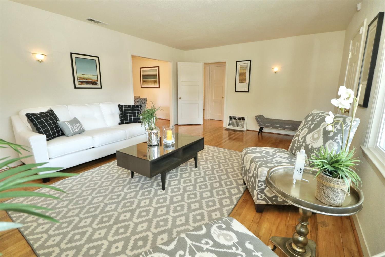 Sold, 2 Bedrooms, 1 Bathrooms, Single Family Home, Sacramento Land Park/Curtis Park, 3401 23rd St, Sacramento, CA 95818-4335, Beth Christensen, Dunnigan Realtors, Top Agent Sold, 2 Bedrooms, 1 Bathrooms, Single Family Home, Sacramento Land Park/Curtis Park, 3401 23rd St, Sacramento, CA 95818-4335, Beth Christensen, Dunnigan Realtors, Top Agent