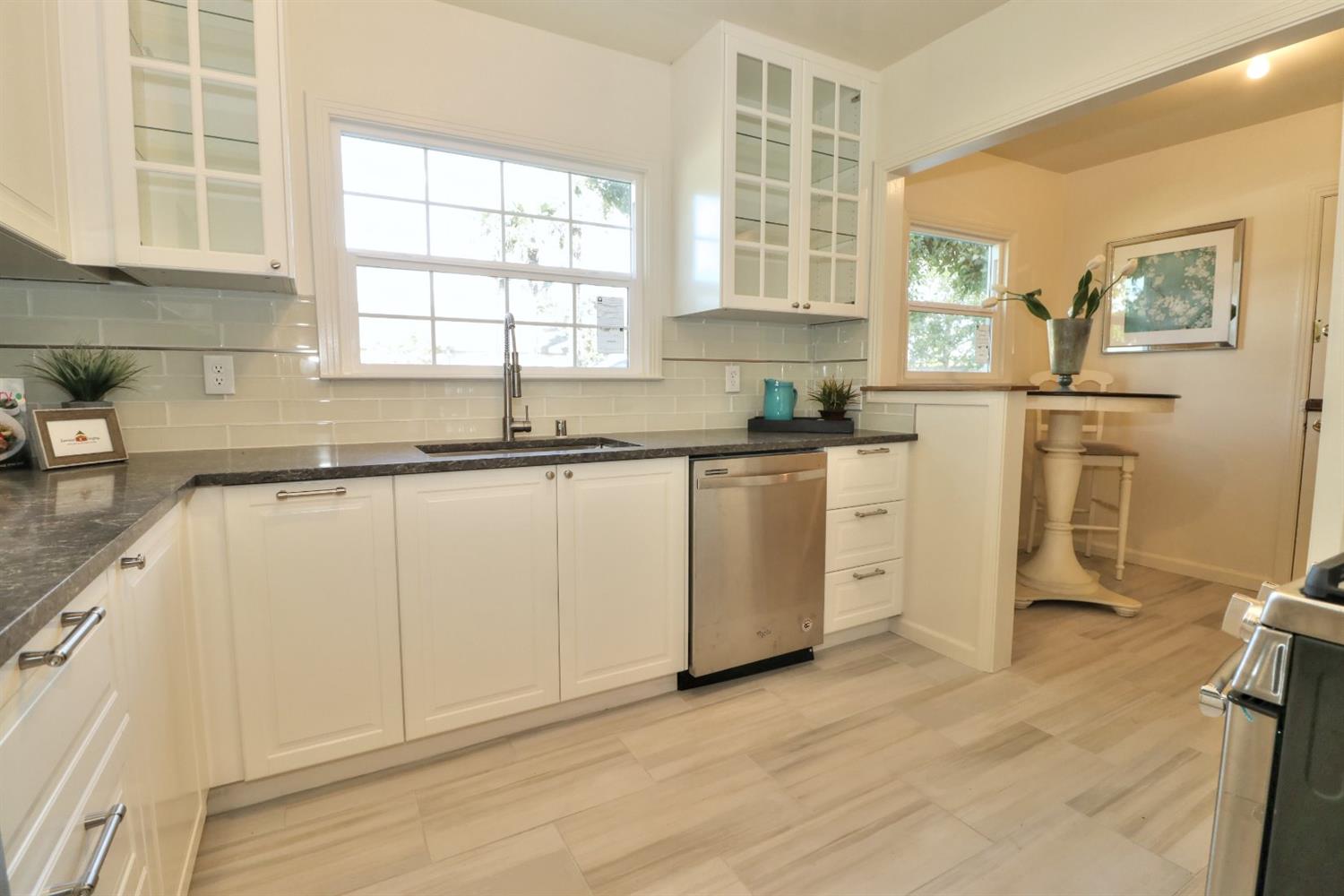 Sold, 2 Bedrooms, 1 Bathrooms, Single Family Home, Sacramento Land Park/Curtis Park, 3401 23rd St, Sacramento, CA 95818-4335, Beth Christensen, Dunnigan Realtors, Top Agent Sold, 2 Bedrooms, 1 Bathrooms, Single Family Home, Sacramento Land Park/Curtis Park, 3401 23rd St, Sacramento, CA 95818-4335, Beth Christensen, Dunnigan Realtors, Top Agent