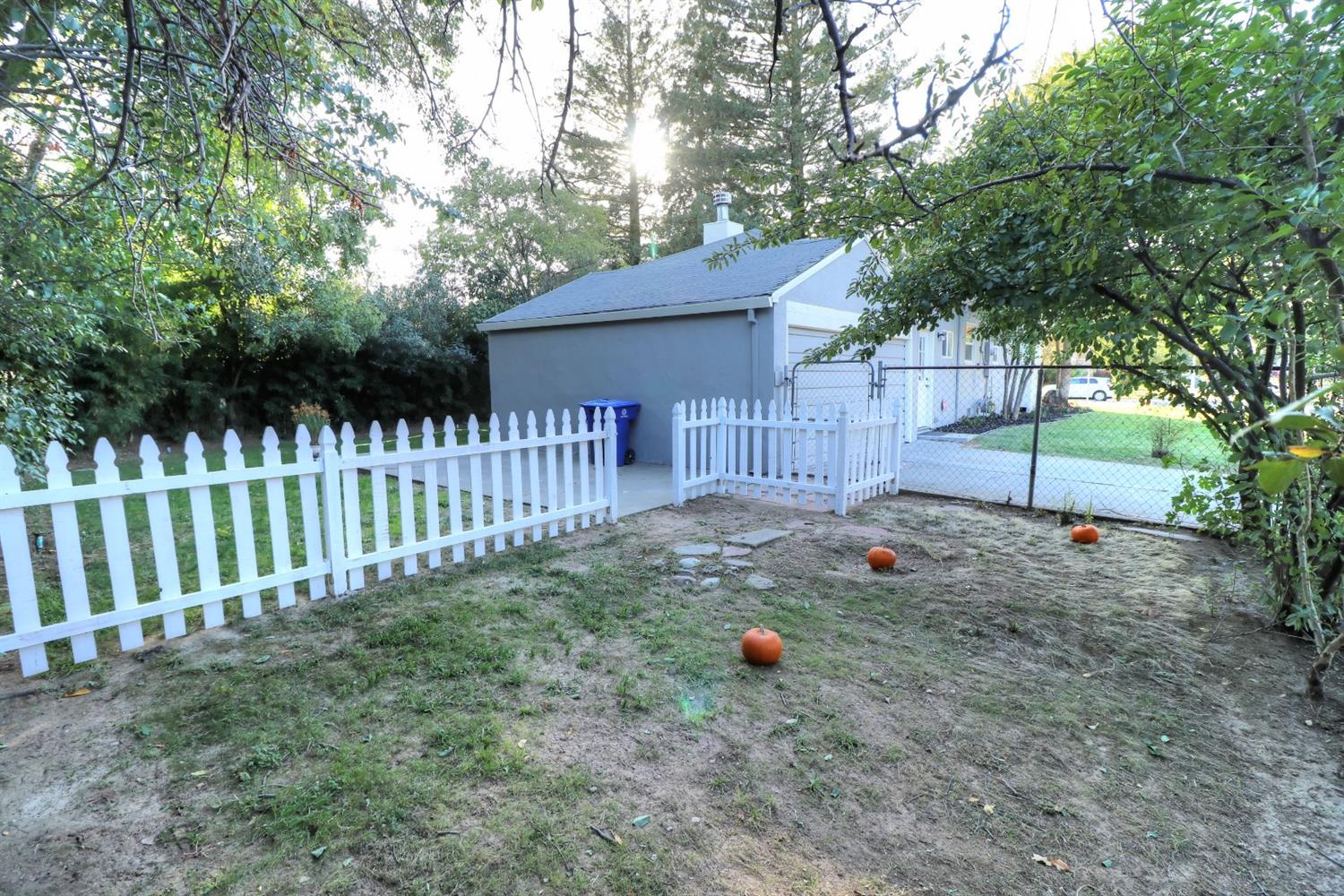 Sold, 2 Bedrooms, 1 Bathrooms, Single Family Home, Sacramento Land Park/Curtis Park, 3401 23rd St, Sacramento, CA 95818-4335, Beth Christensen, Dunnigan Realtors, Top Agent Sold, 2 Bedrooms, 1 Bathrooms, Single Family Home, Sacramento Land Park/Curtis Park, 3401 23rd St, Sacramento, CA 95818-4335, Beth Christensen, Dunnigan Realtors, Top Agent