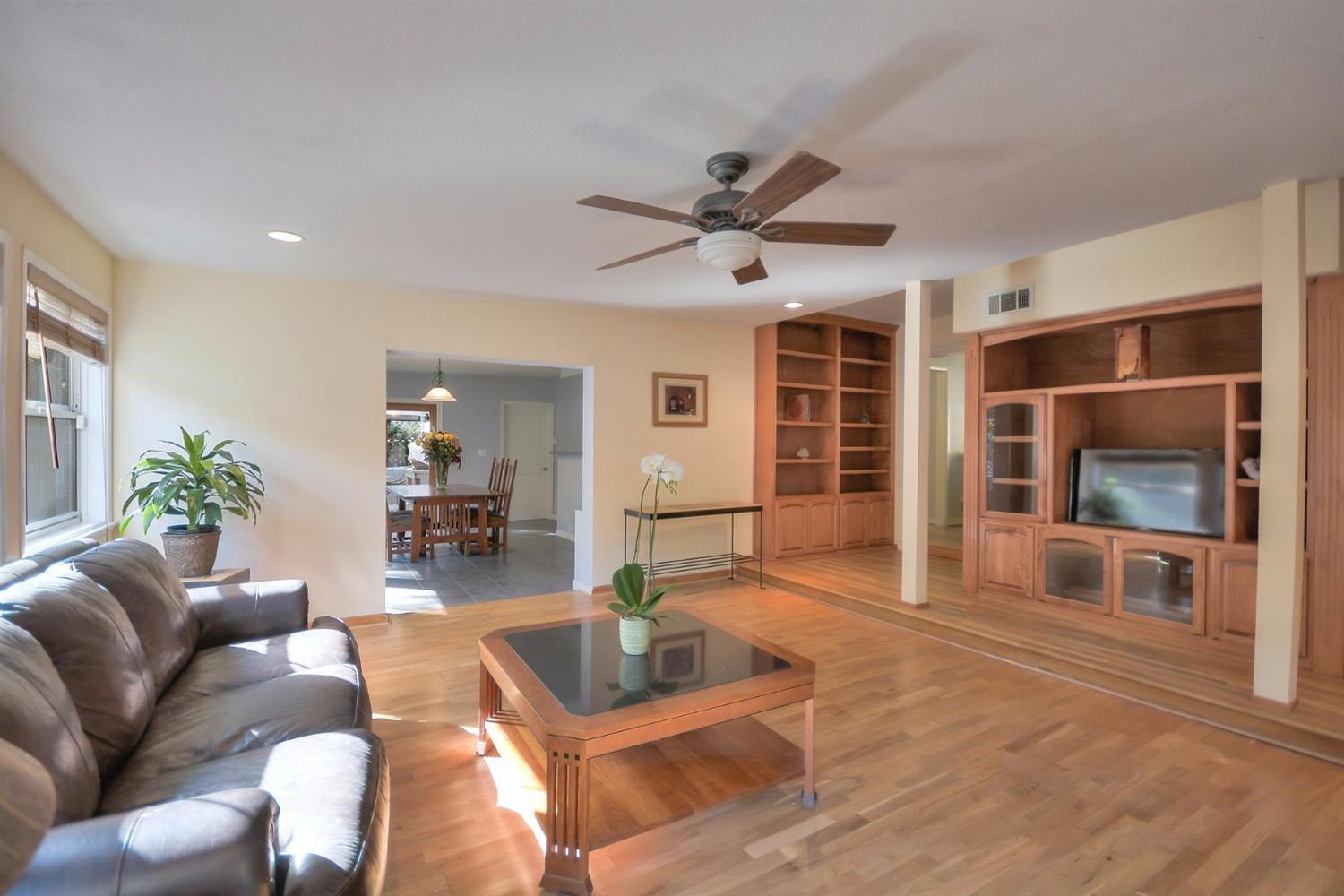 Sold, 3 Bedrooms, 2 Bathrooms, Single Family Home, Sacto Arden/Arcade Creek/Vicinity, 2800 Greenwood Ave, Sacramento, CA 95821-6715, Beth Christensen, Dunnigan Realtors, Top Agent Sold, 3 Bedrooms, 2 Bathrooms, Single Family Home, Sacto Arden/Arcade Creek/Vicinity, 2800 Greenwood Ave, Sacramento, CA 95821-6715, Beth Christensen, Dunnigan Realtors, Top Agent