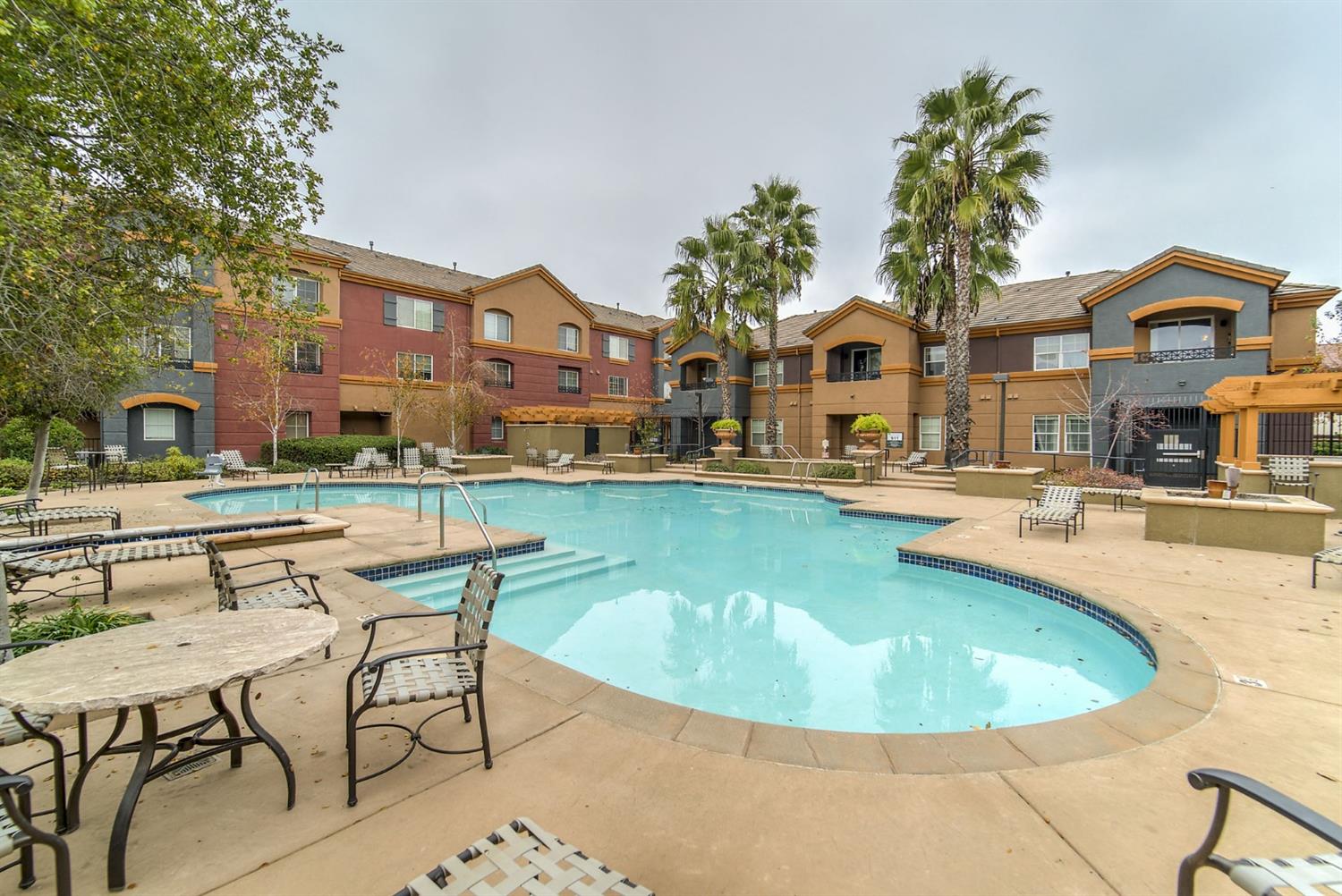 Sold, 3 Bedrooms, 3 Bathrooms, Condominium, No Sacto/Natomas/Del Paso Heights, 2001 Club Center Dr #1137, Sacramento, CA 95835, Beth Christensen, Dunnigan Realtors, Top Agent